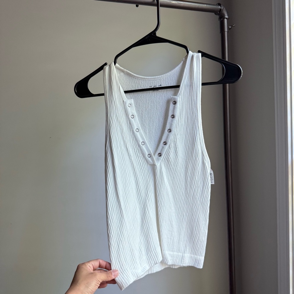 Out from under vneck tank top